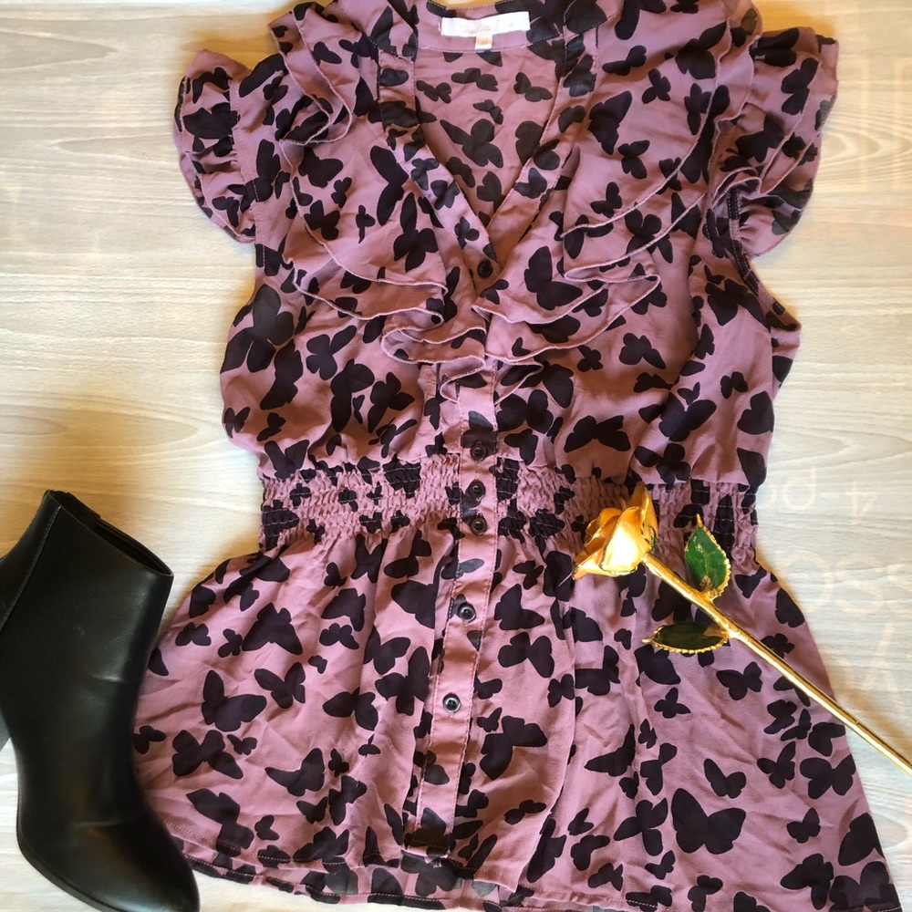 📌3/$22 Sheer Purple Blouse w/ Butterflies